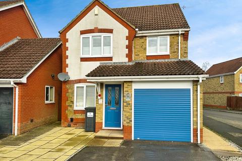 3 bedroom detached house for sale, Corfe Way, Farnborough, Hampshire