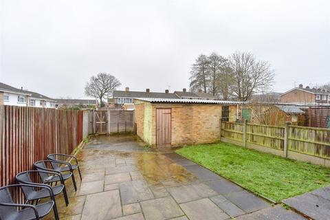 124 Burnham Walk, Rainham, Gillingham, ME8 8RY