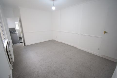 2 bedroom ground floor flat to rent, Hamilton Street, Ground Floor, Cardiff