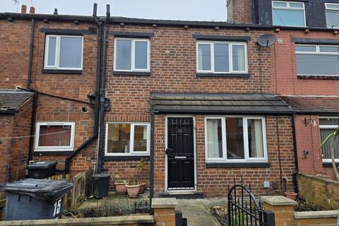 Longroyd Crescent Leeds LS11 5EU