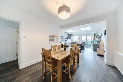 4 bedroom semi-detached house for sale, Westpole Avenue, Cockfosters