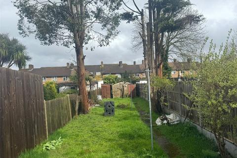 1 bedroom semi-detached house to rent, Catford SE6