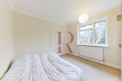 35 Selborne Gardens, Perivale, Greenford, UB6 7PD