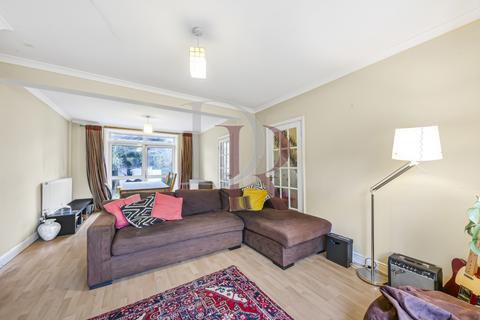 35 Selborne Gardens, Perivale, Greenford, UB6 7PD