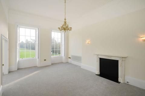 2 bedroom apartment to rent, Marlborough Buildings