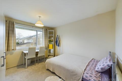 2 bedroom flat for sale, Bramley Drive, Frome