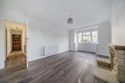 3 bedroom flat for sale, Surbiton,  Surrey,  KT6