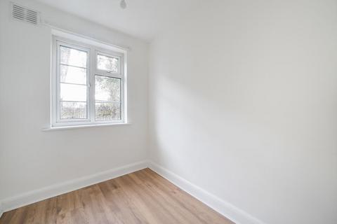 3 bedroom flat for sale, Surbiton,  Surrey,  KT6