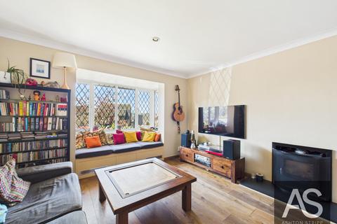 4 bedroom detached house for sale, The Coppice, Battle, TN33