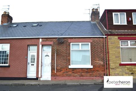 2 bedroom cottage to rent, Browne Road, Sunderland