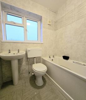 3 bedroom semi-detached house to rent, Parkes Hall Road, Dudley, West Midlands, DY1