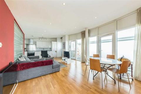 2 bedroom flat for sale, Palmers Road, London E2