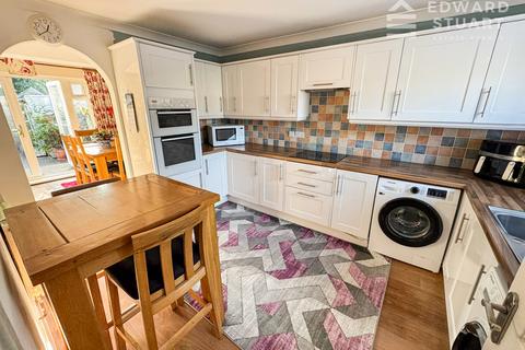 4 bedroom terraced house for sale, Bretton, Peterborough PE3