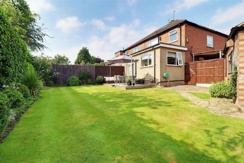 3 bedroom semi-detached house for sale, Derwent Avenue, North Ferriby