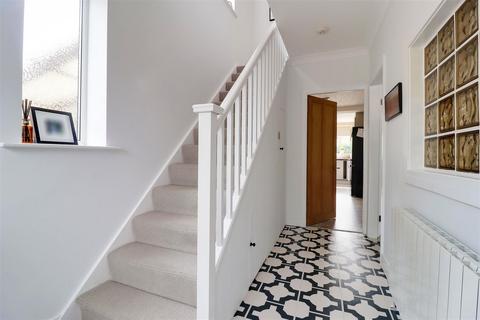3 bedroom semi-detached house for sale, Derwent Avenue, North Ferriby