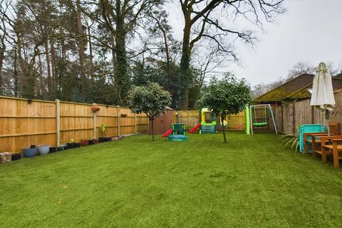 48 Birch Road, Tadley, RG26 4QS