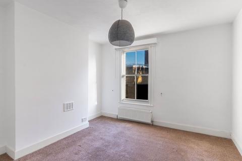 4 Bentinck Terrace, Cambridge, CB2 1HQ