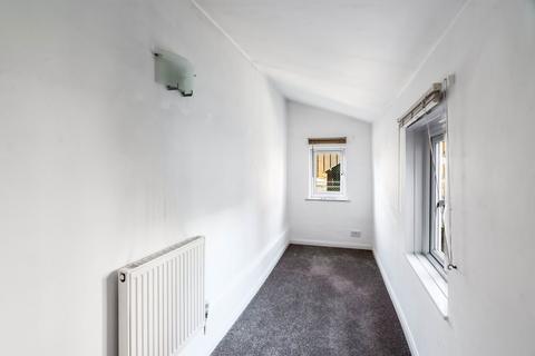 4 Bentinck Terrace, Cambridge, CB2 1HQ
