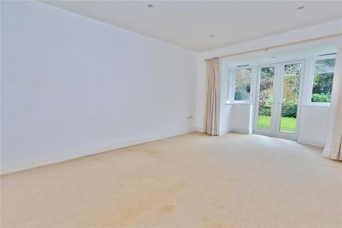 Flat 3, Bonham House Kingfield Road, Woking, GU22 9DX