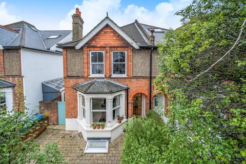 5 bedroom semi-detached house for sale, Munster Road, Teddington, TW11