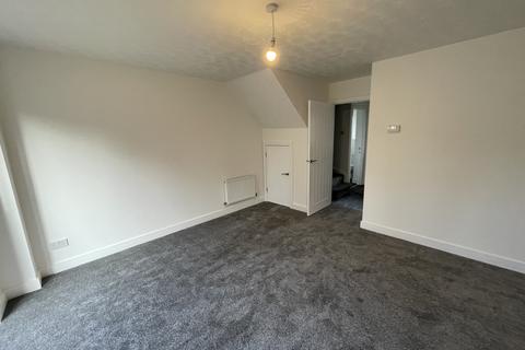 2 bedroom terraced house to rent, Llys Cilsaig, Llanelli