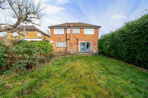 4 bedroom detached house for sale, West Common Road, North Uxbridge