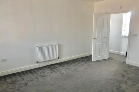 2 bedroom flat for sale, Sculptor Way, Plymouth PL9