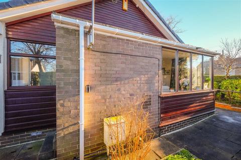 2 bedroom detached bungalow for sale, Rydings Drive, Brighouse