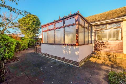 2 bedroom detached bungalow for sale, Rydings Drive, Brighouse