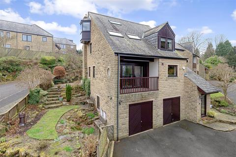 Moorlands, off Westwood Drive, Ilkley LS29