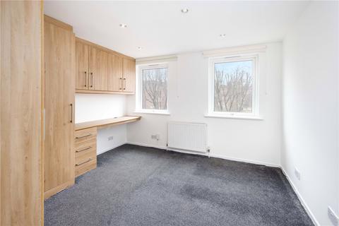 3 bedroom terraced house to rent, Saltwell Street, Poplar, London, E14