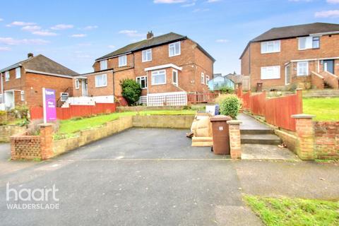 3 bedroom semi-detached house for sale, Vale Drive, Chatham