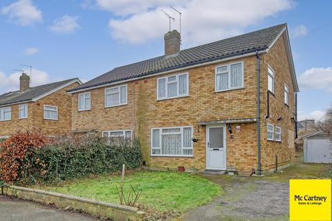 3 bedroom semi-detached house for sale, Juniper Drive, Chelmsford, CM2