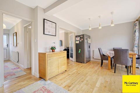 10 Juniper Drive, Chelmsford, CM2 9HL