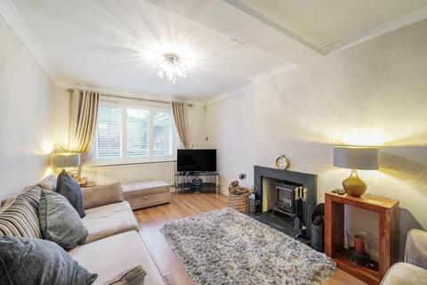 2 bedroom semi-detached house for sale, Tinshill View, Leeds, West Yorkshire, LS16