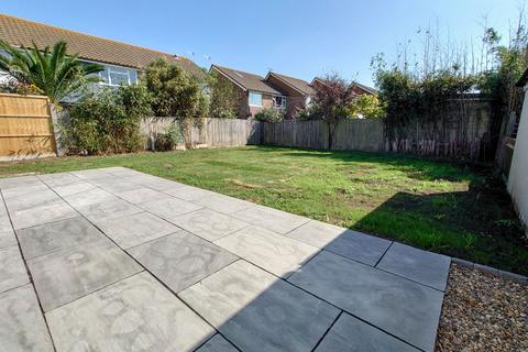 3 bedroom bungalow for sale, Ambleside Avenue, Telscombe Cliffs, Peacehaven