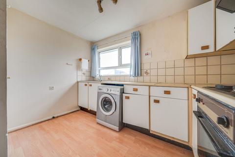 1 bedroom flat for sale, Douglas Martin Road, Chichester, PO19