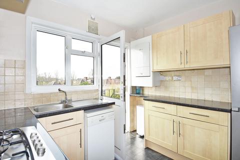 2 bedroom apartment to rent, Lancaster Close, Kingston Upon Thames, KT2