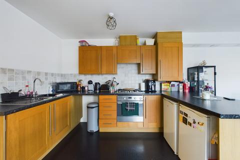 2 bedroom flat for sale, Portsmouth PO3