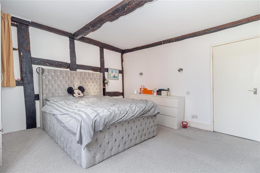 Bedroom-1-2.jpg