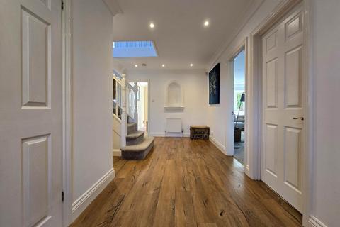 The Retreat College Close, Westward Ho!, Bideford, EX39 1BL