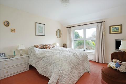 3 bedroom detached house for sale, Hampton Road, Folly Hill, Farnham, Surrey, GU9