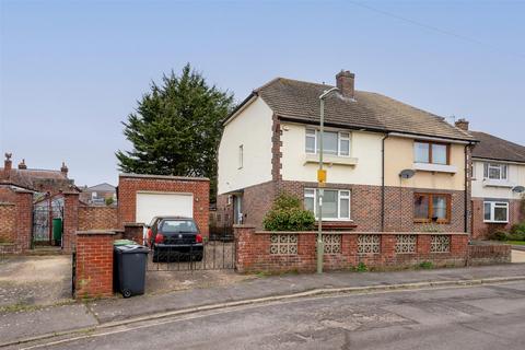 3 bedroom semi-detached house for sale, North Street, Havant PO9