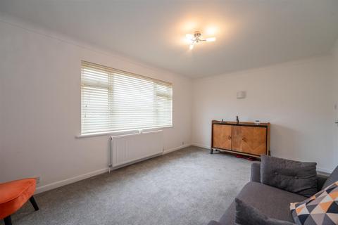 3 bedroom semi-detached house for sale, North Street, Havant PO9