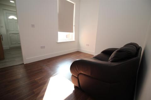 1 bedroom flat to rent, Avenue Road Extension, Leicester