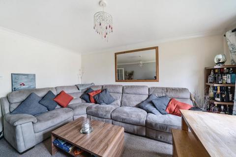 2 bedroom flat for sale, High Wycombe,  Buckinghamshire,  HP13