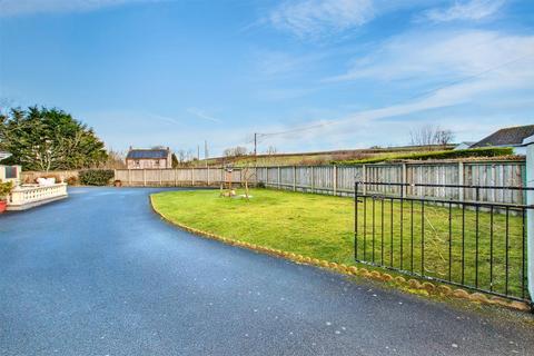 5 bedroom detached bungalow for sale, Cross Inn, New Quay, Ceredigion