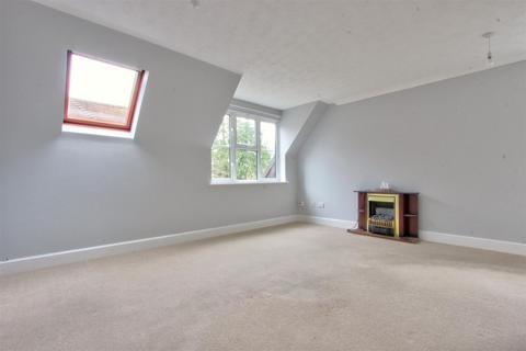 1 bedroom apartment for sale, Great Well Drive, Romsey, Hampshire