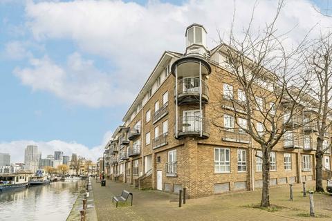 Flat 10, 3 Rainbow Quay, London, SE16 7UF