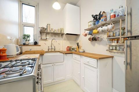 1 bedroom flat for sale, Gwendwr Road, London W14